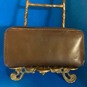 Loewe Zip Around Brown Large Phone Leather Wallet Purse‎ made in Madrid Spain